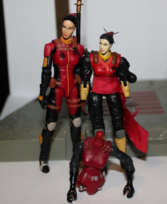 I am glad i don't have to use the parts pictured to finally finish my Jinx custom.  Very pleased with what the club gave us.  They did i wise think in toning down and ditching most of the yellow. 